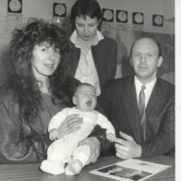 British Blues singing legend Elkie Brooks (Pearl's A Singer) visits our Edinburgh office with her new-born to give support